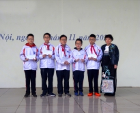 Weekly meeting: Awarding students with achievements in the International Mathematics and Science Olympiad (IMSO)